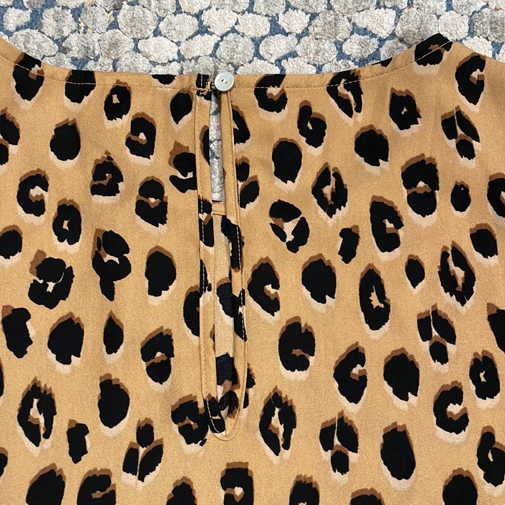 Leopard Print Top - Picture 4 of 4